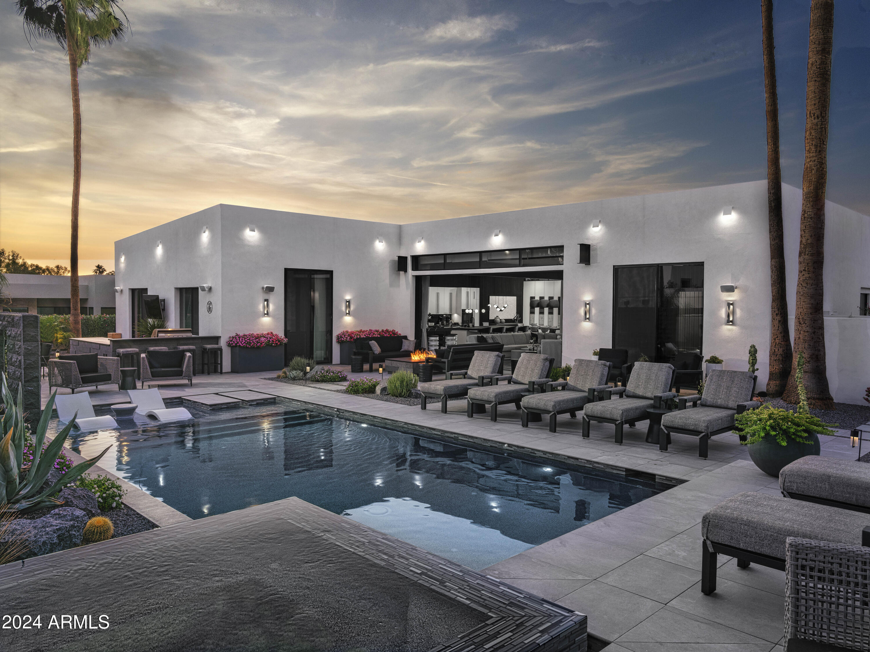 4719 E PALO VERDE Drive