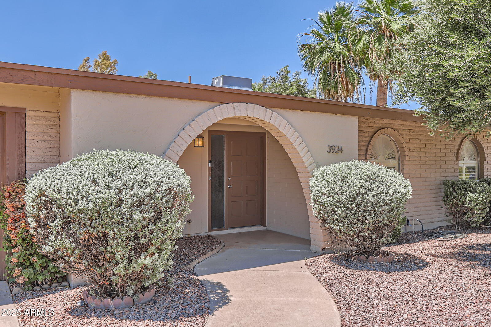 3924 E Cortez Street