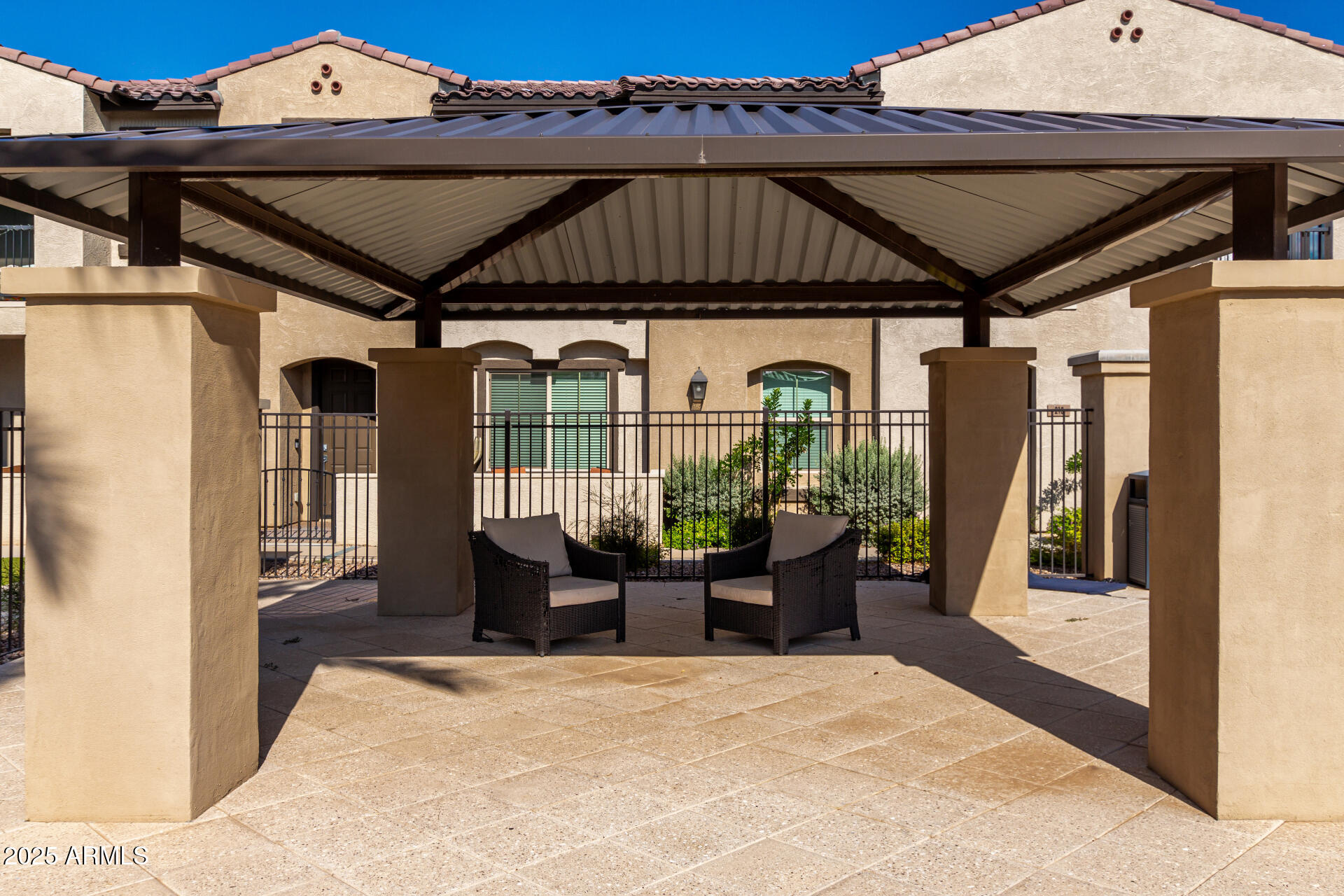 155 N LAKEVIEW Boulevard, 132