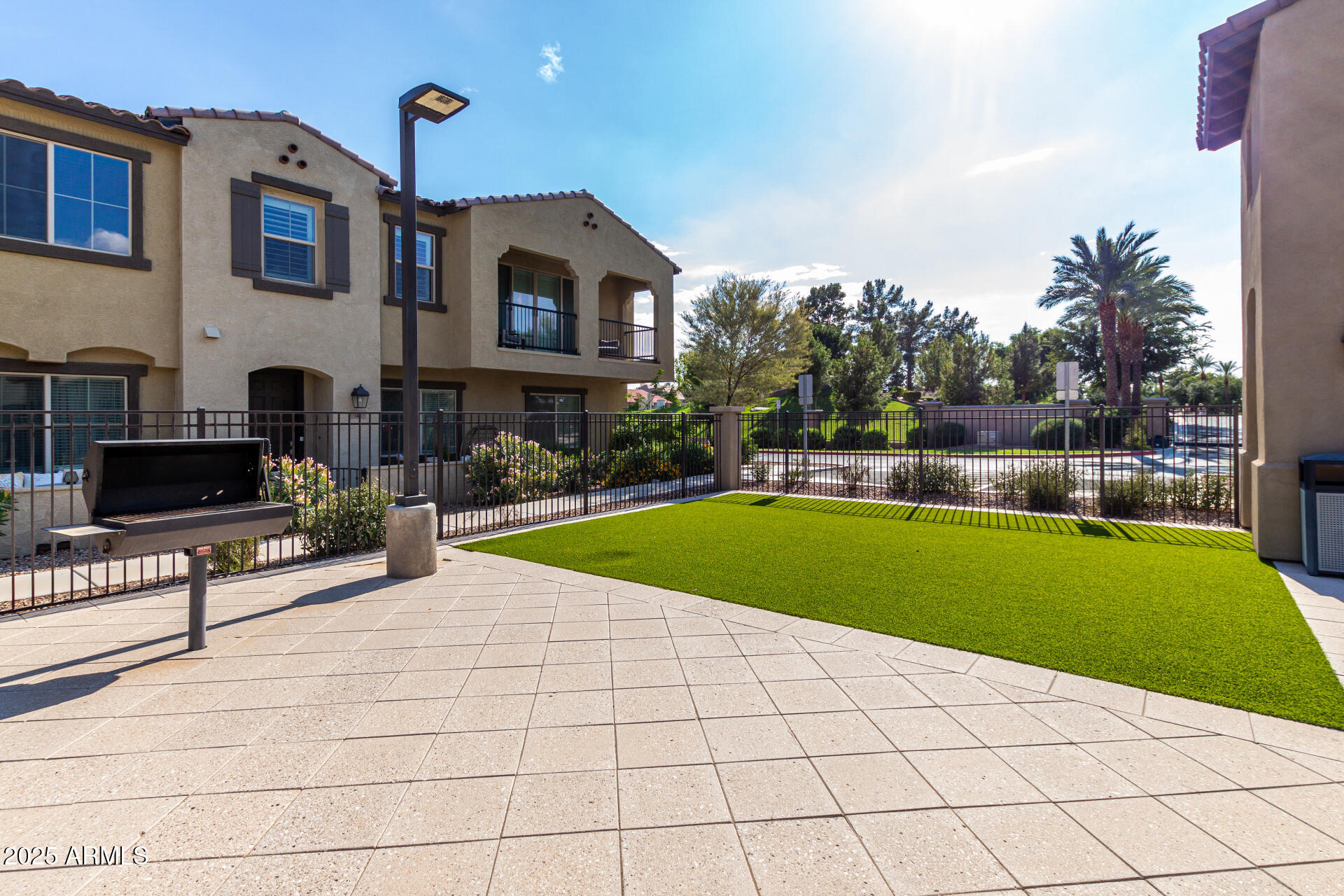 155 N LAKEVIEW Boulevard, 132