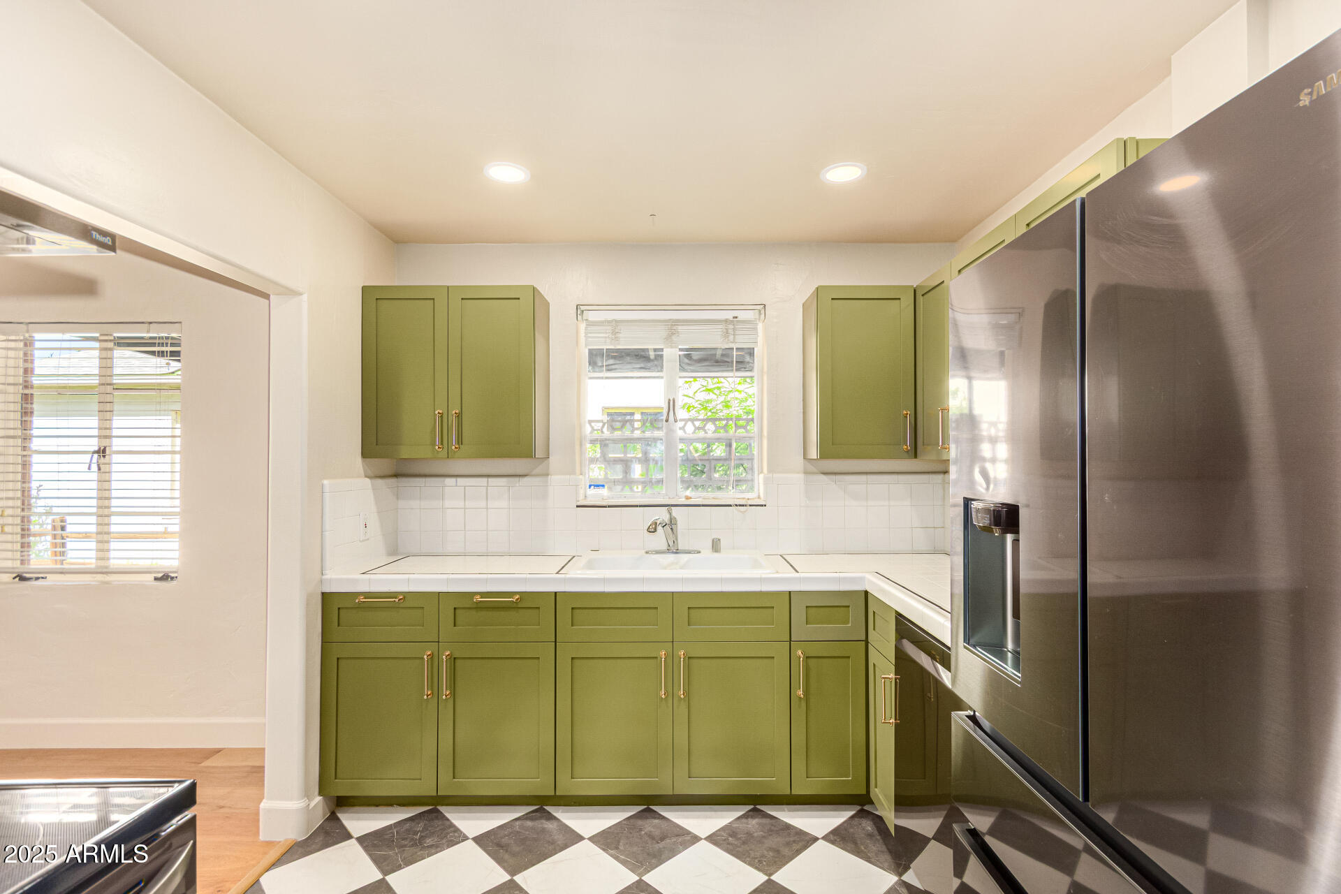 2205 N 16TH Avenue, Phoenix