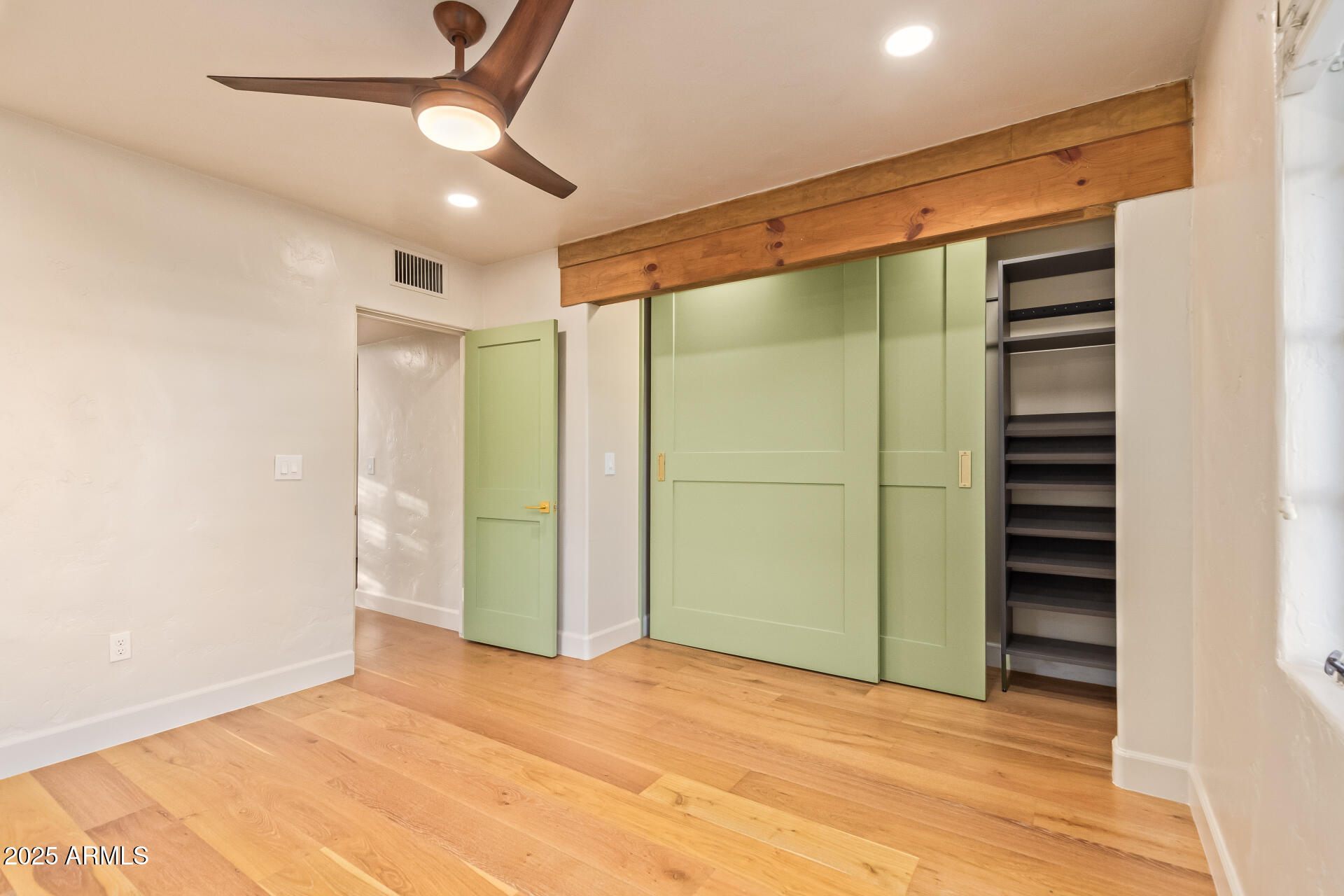 2205 N 16TH Avenue, Phoenix