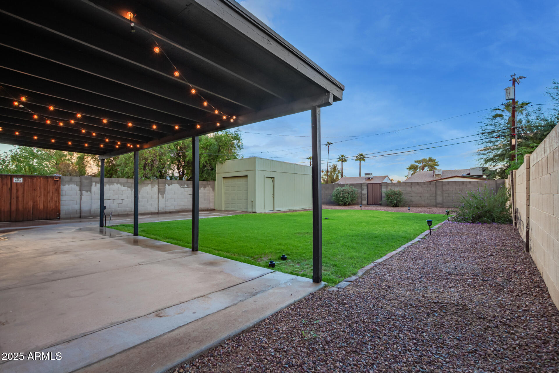 2205 N 16TH Avenue, Phoenix