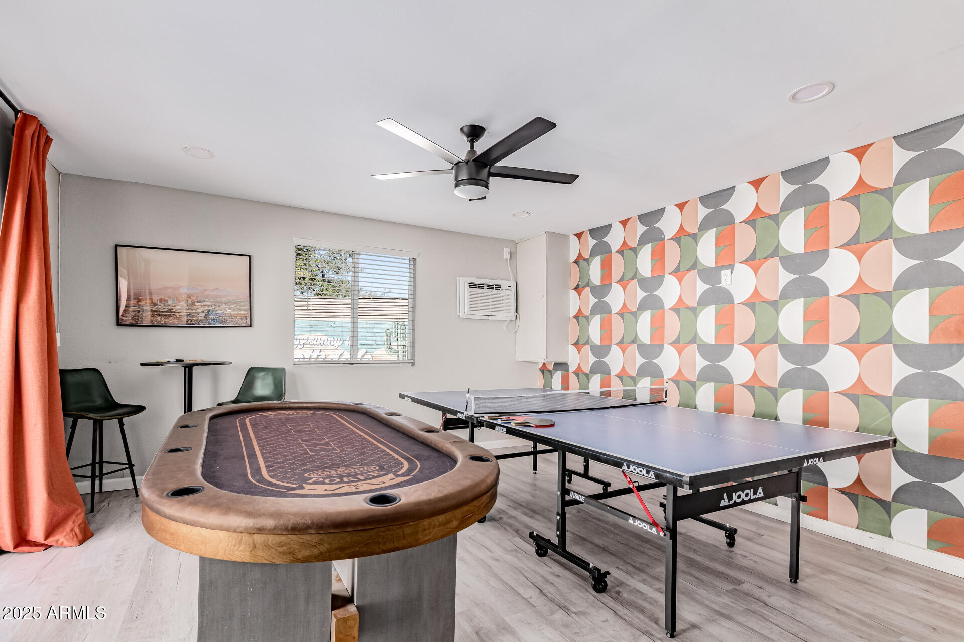 7520 E BEATRICE Street