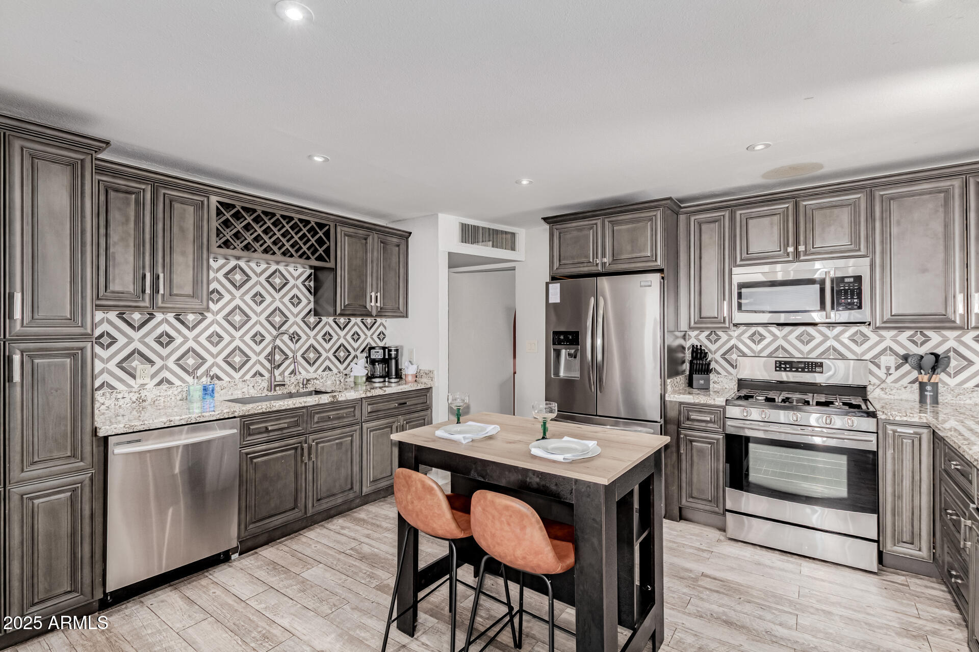 7520 E BEATRICE Street