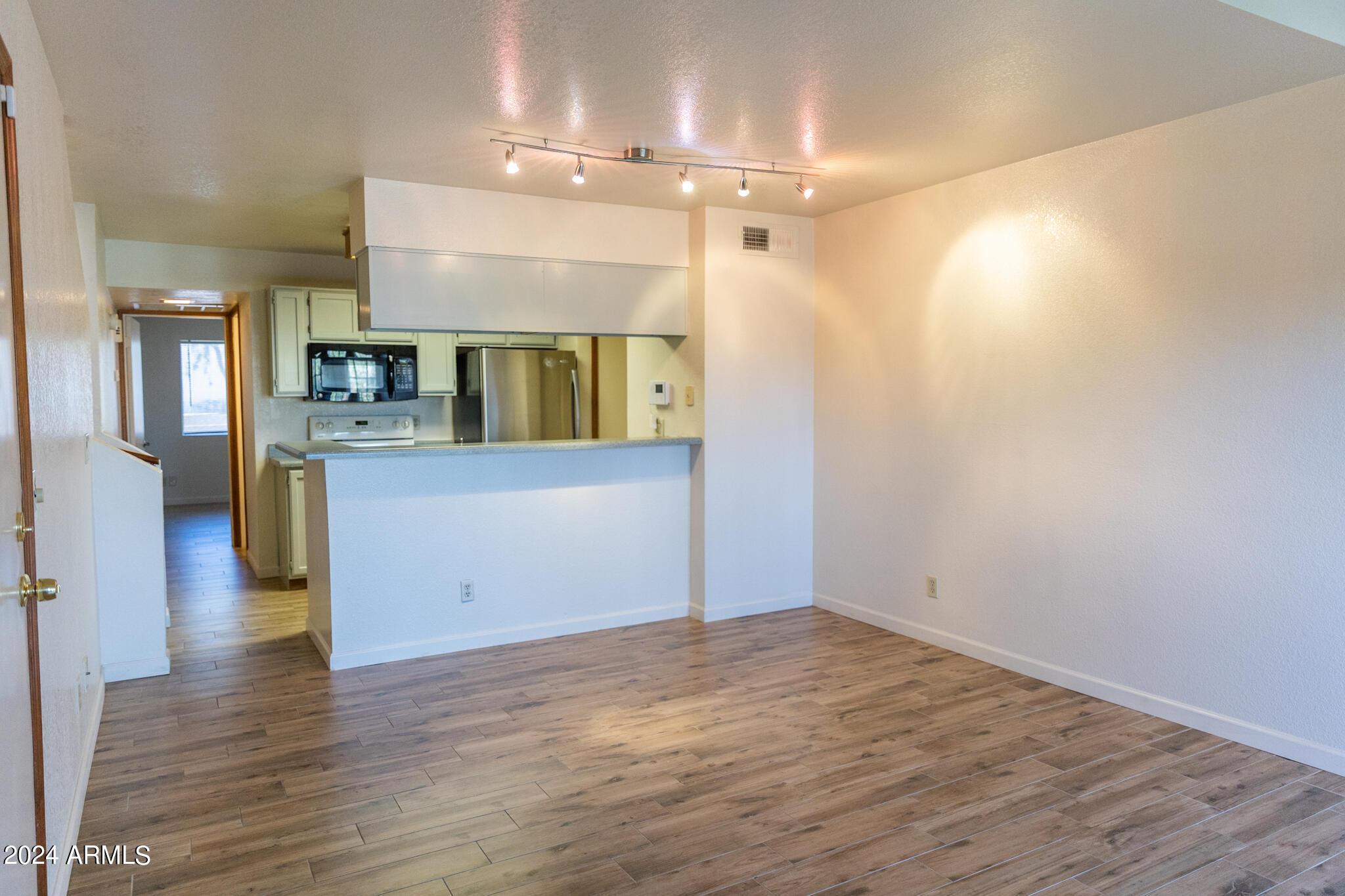 4901 S CALLE LOS CERROS Drive, 223