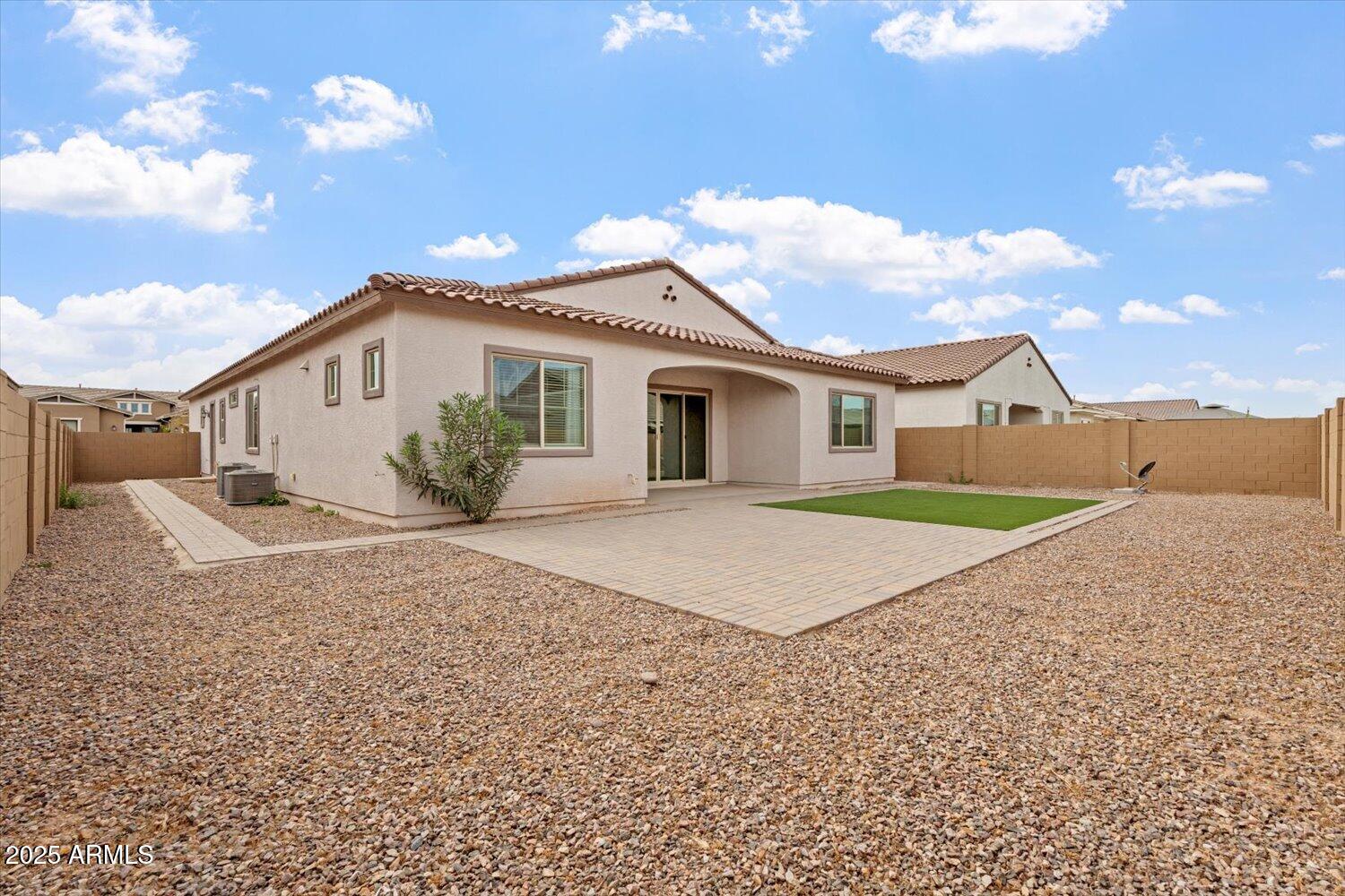 214 E TAURUS Place