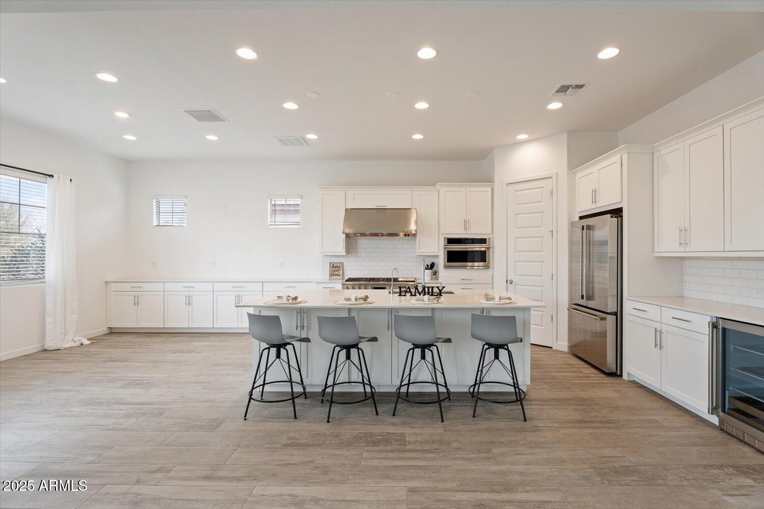 214 E TAURUS Place