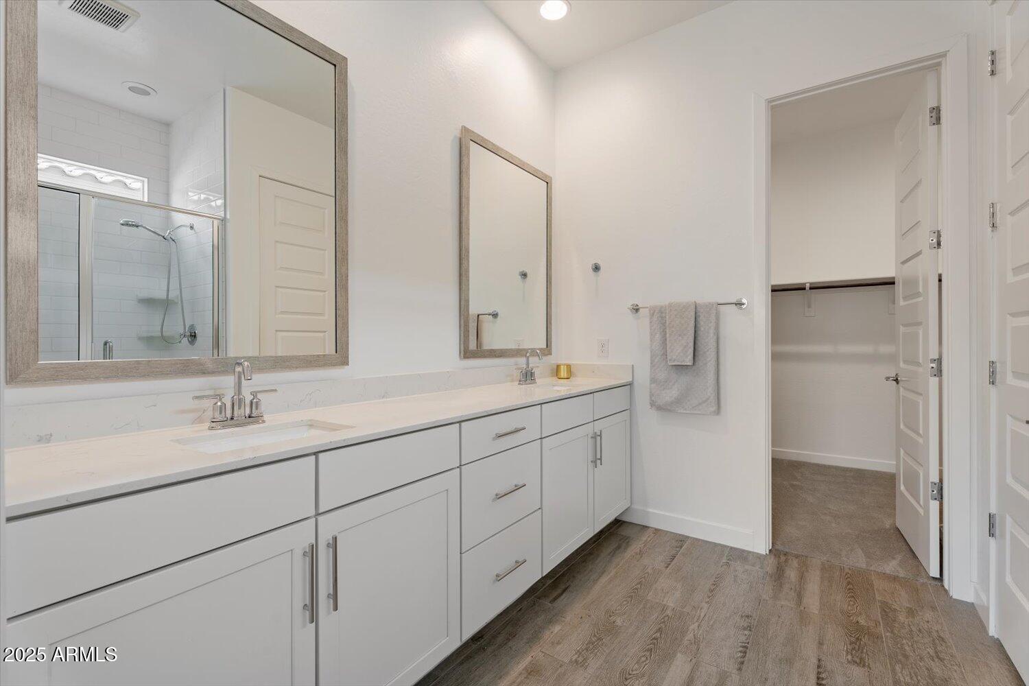214 E TAURUS Place