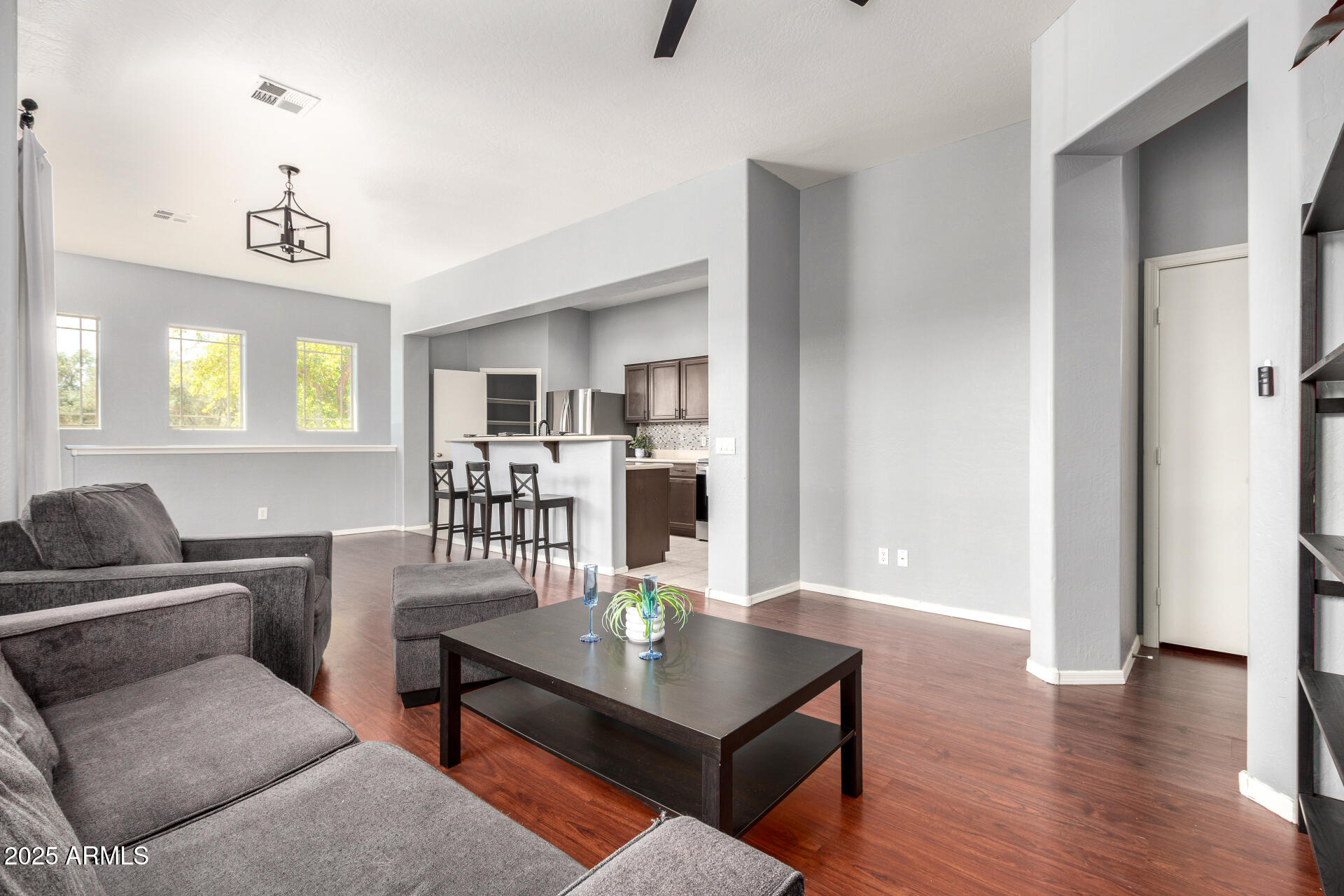 1225 N 36TH Street, 2081
