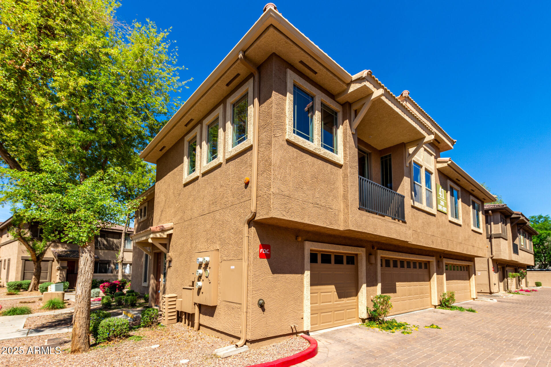 1225 N 36TH Street, 2081