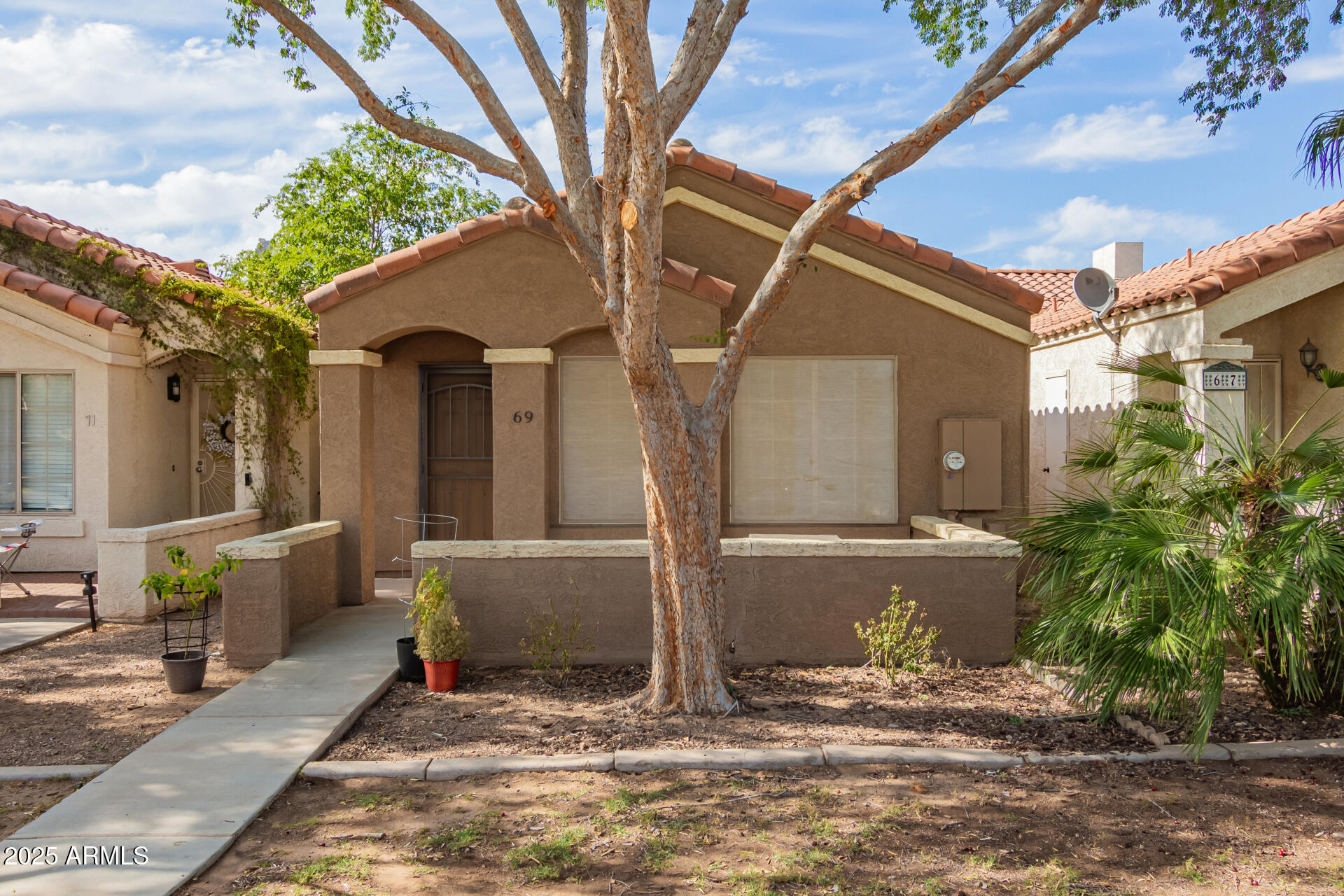 875 S NEBRASKA Street, 69