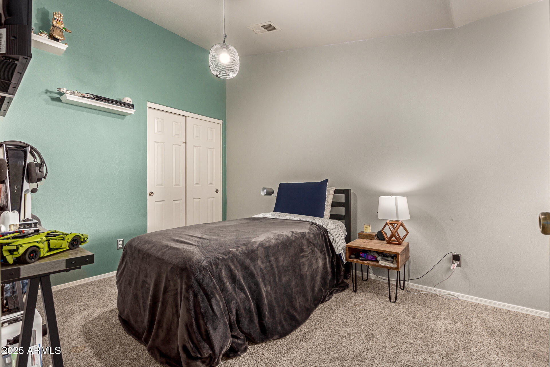 875 S NEBRASKA Street, 69
