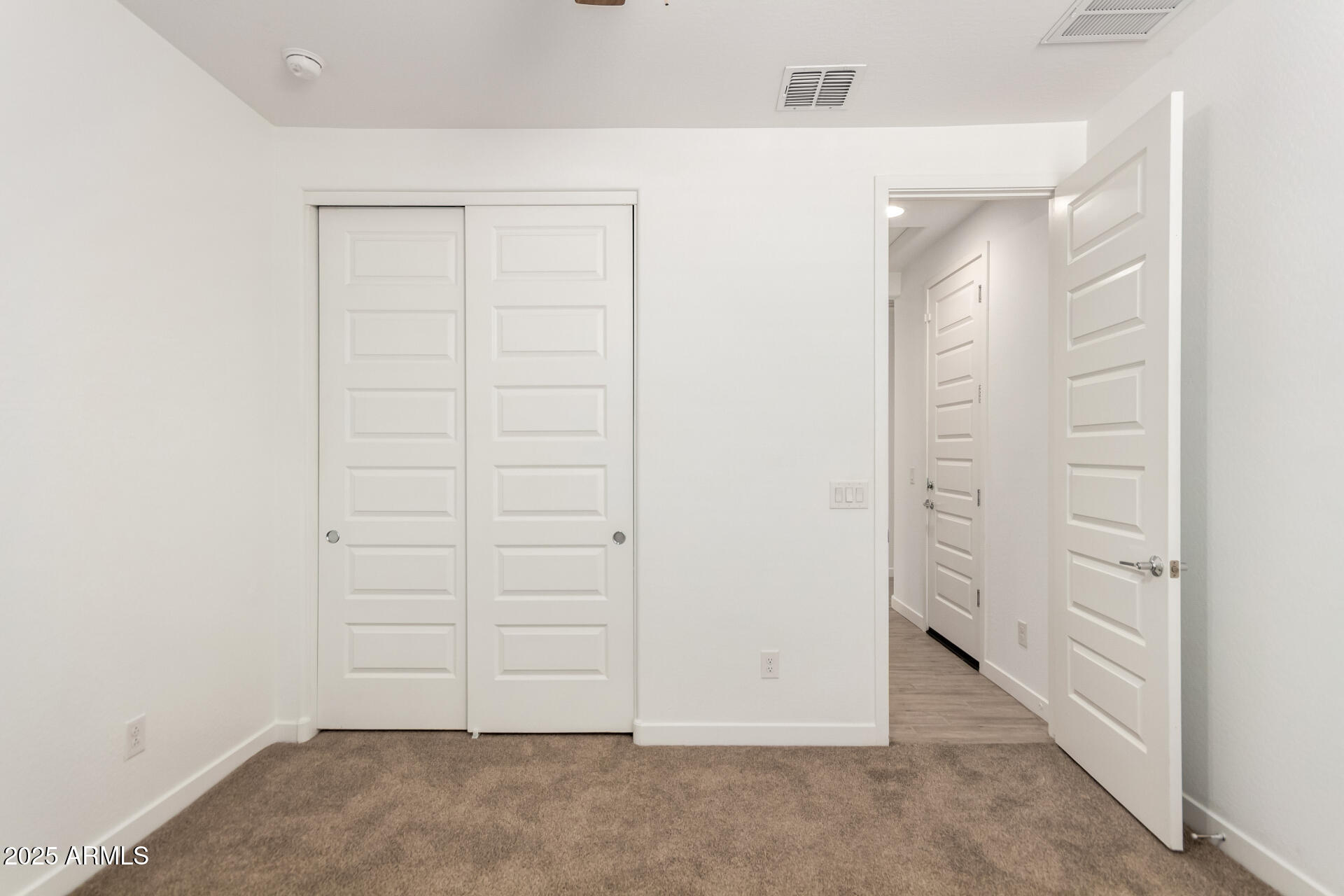 130 E ELMWOOD Place