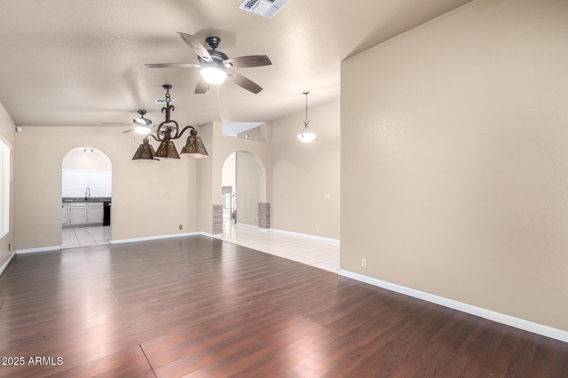 8733 W WETHERSFIELD Road, Peoria