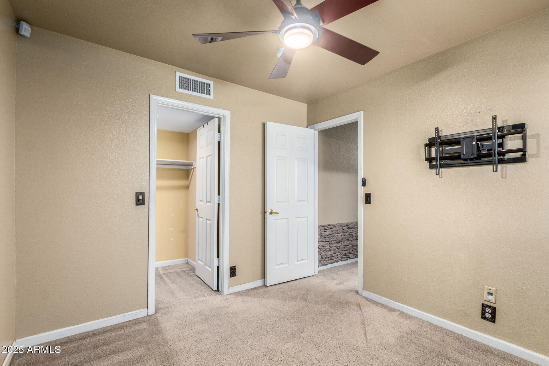 8733 W WETHERSFIELD Road, Peoria