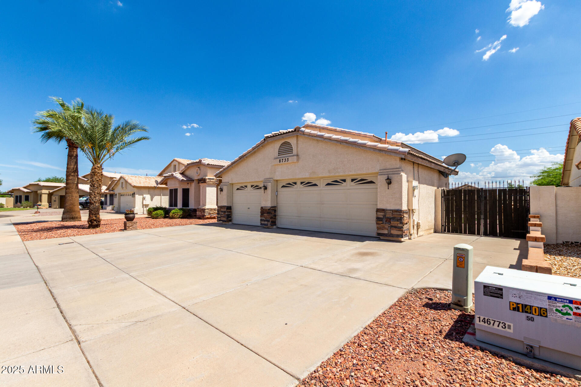 8733 W WETHERSFIELD Road, Peoria