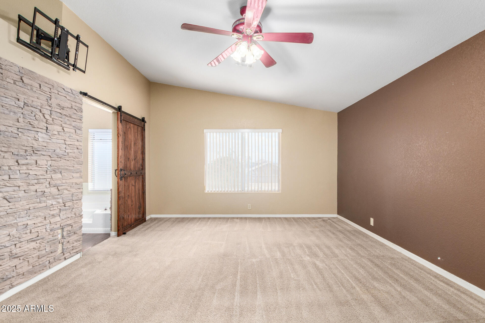 8733 W WETHERSFIELD Road, Peoria