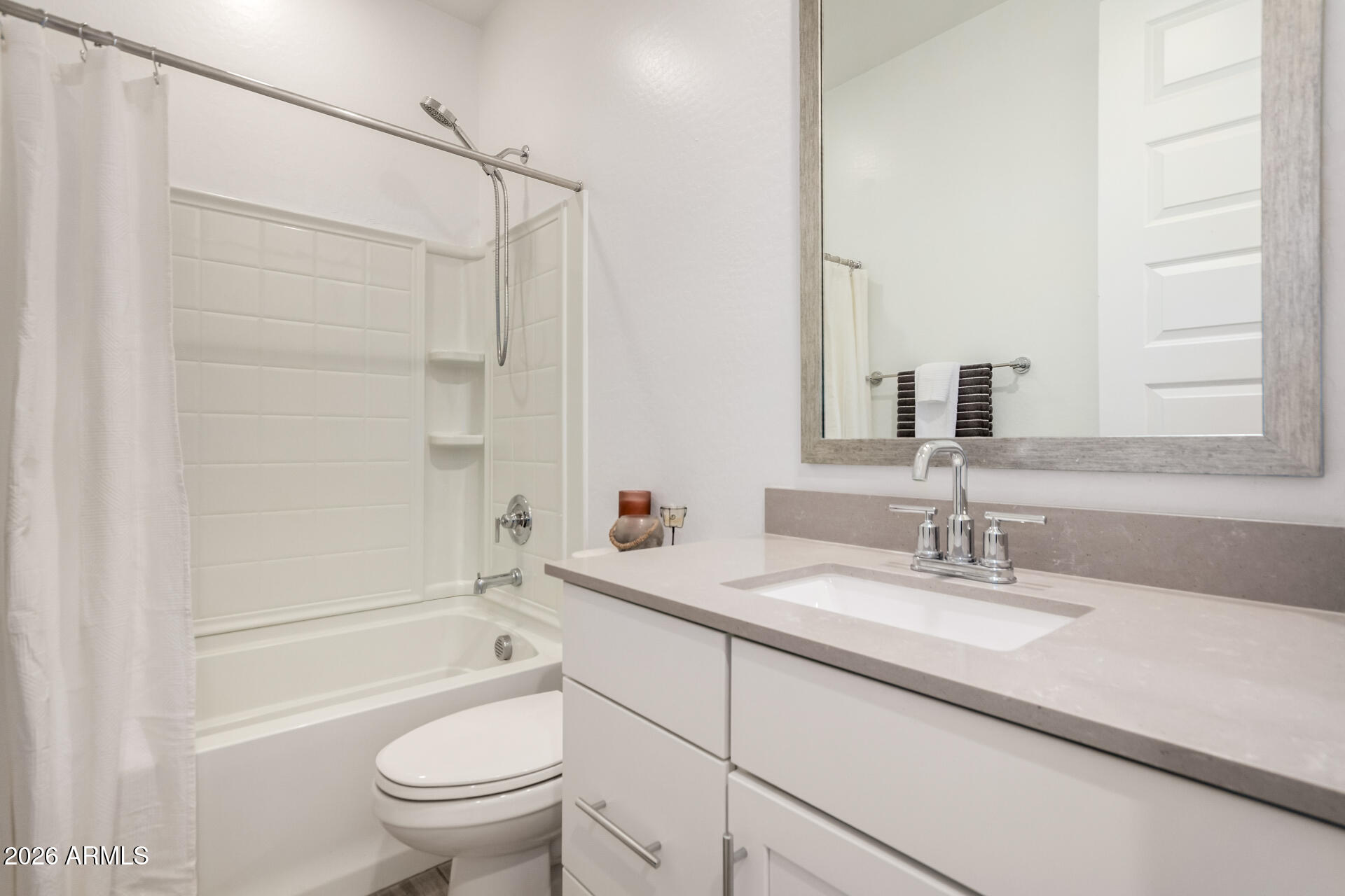 130 E ELMWOOD Place E