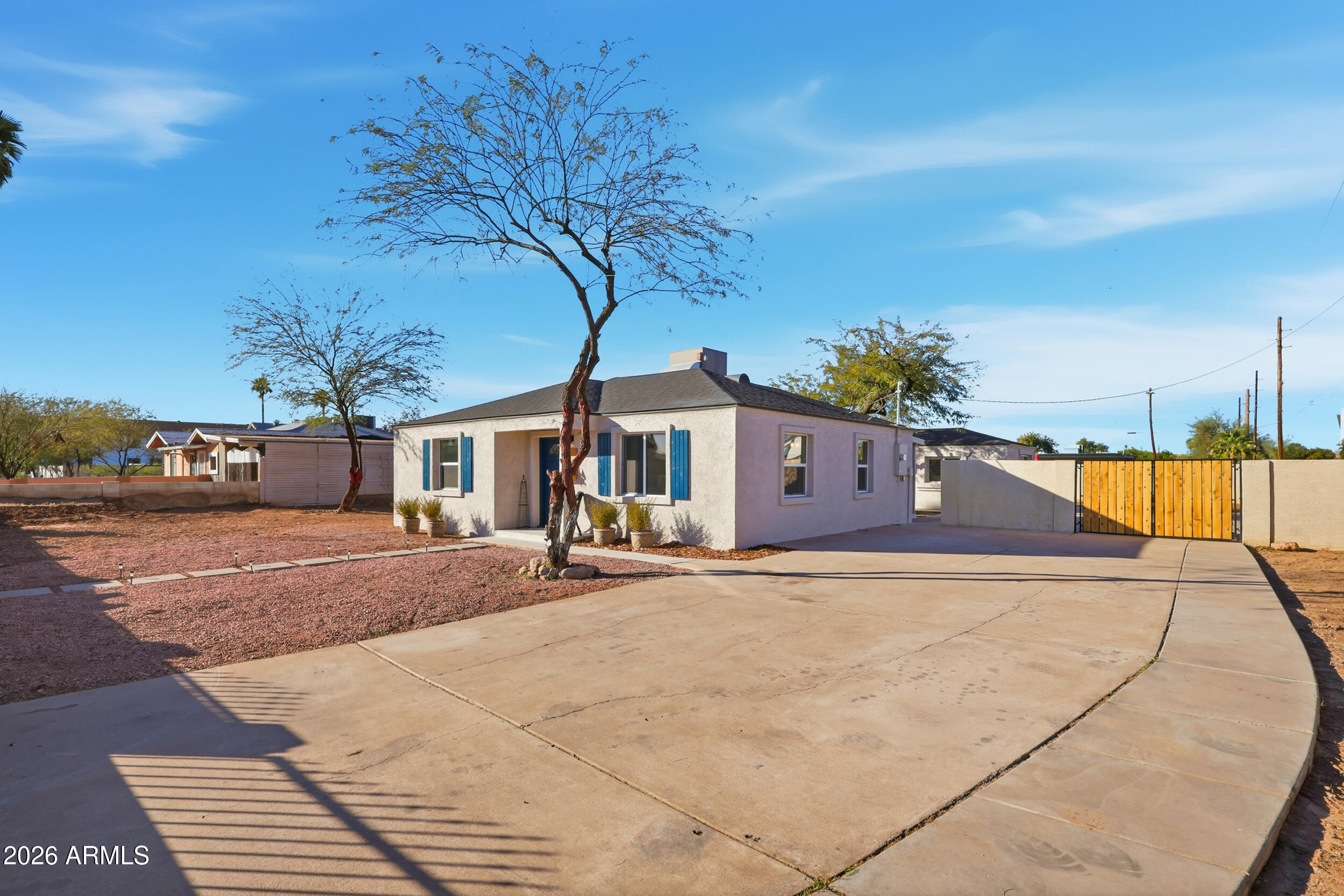 1748 E MONTE VISTA Road