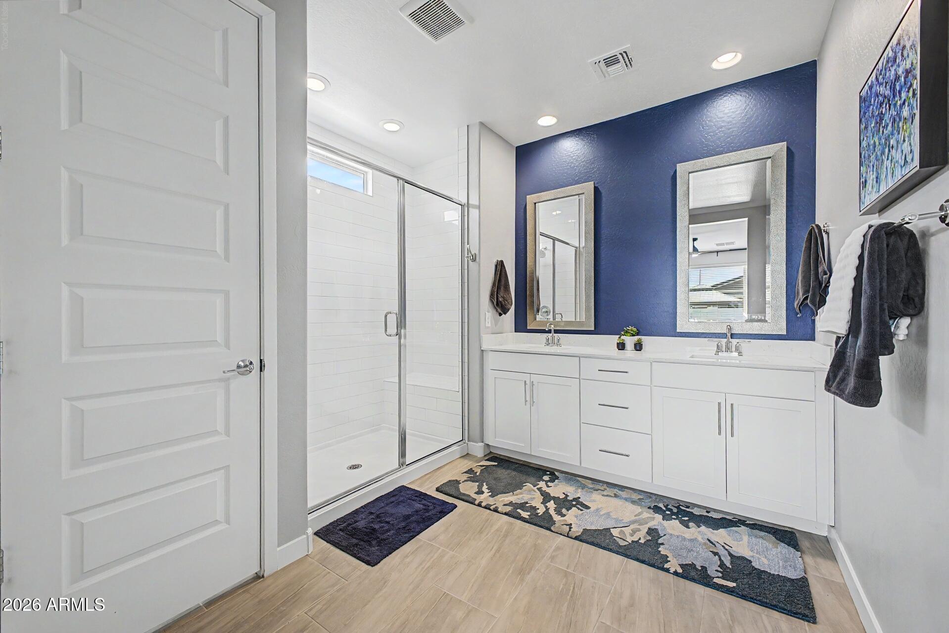 121 E VIRGO Place