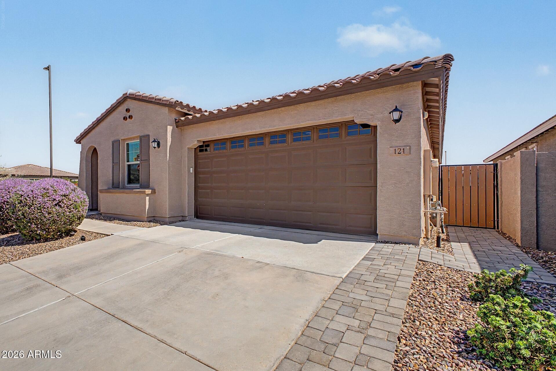 121 E VIRGO Place