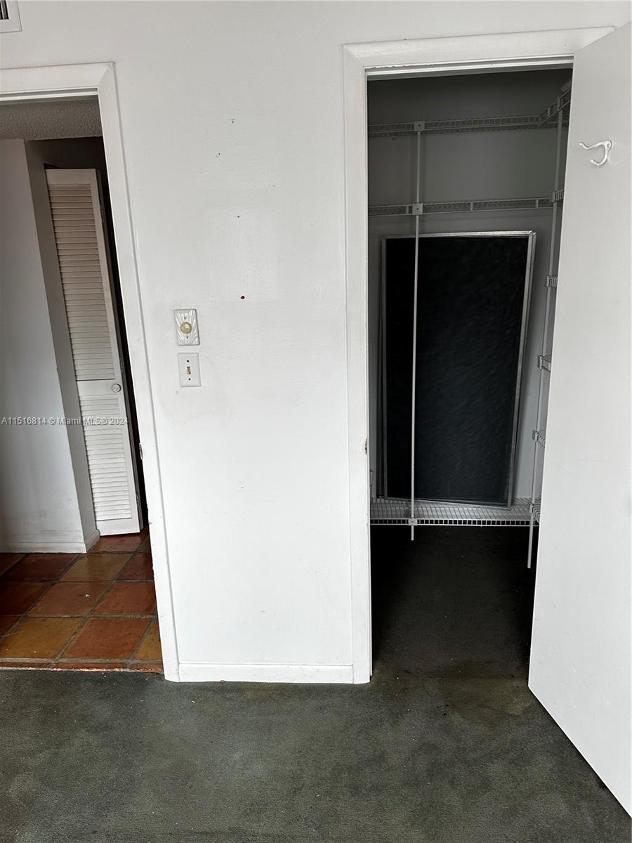 670 Tennis Club Dr # 302