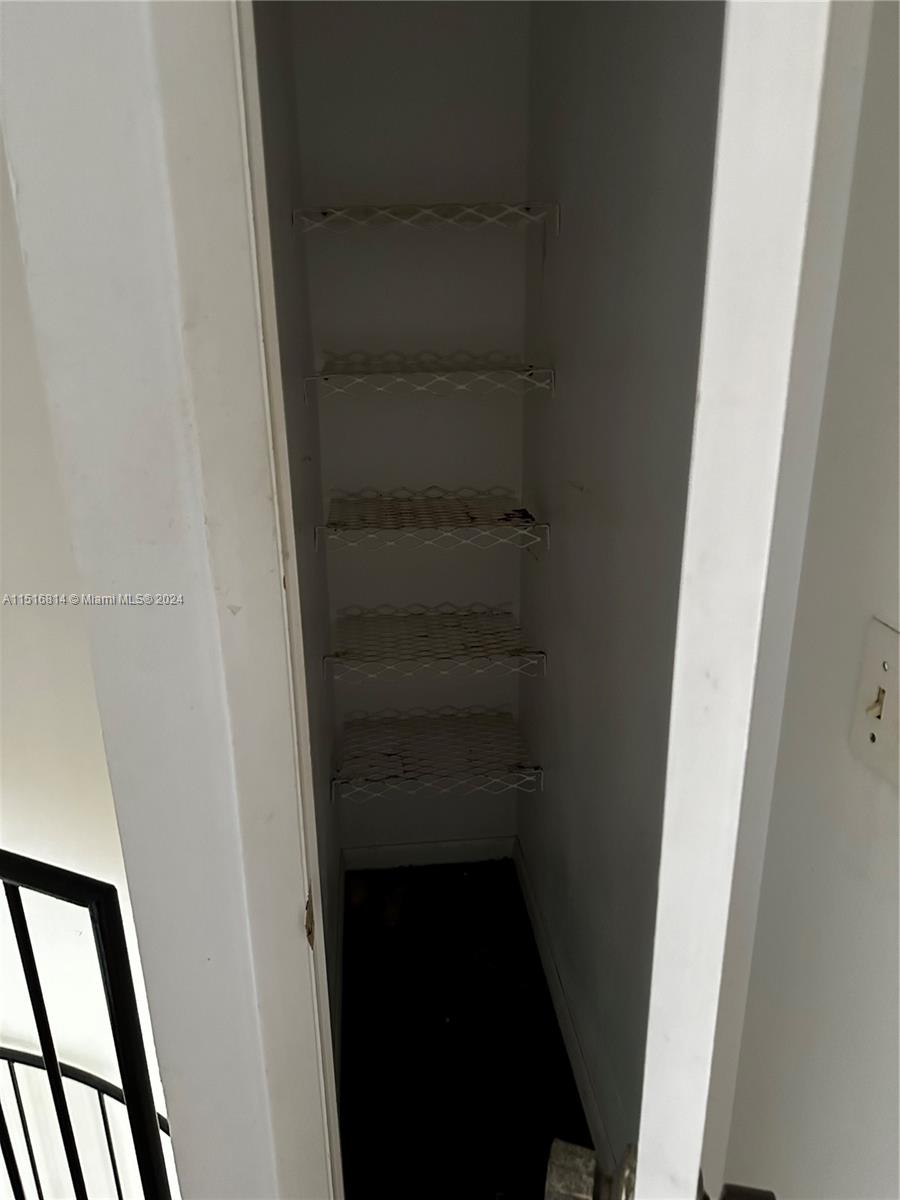 670 Tennis Club Dr # 302