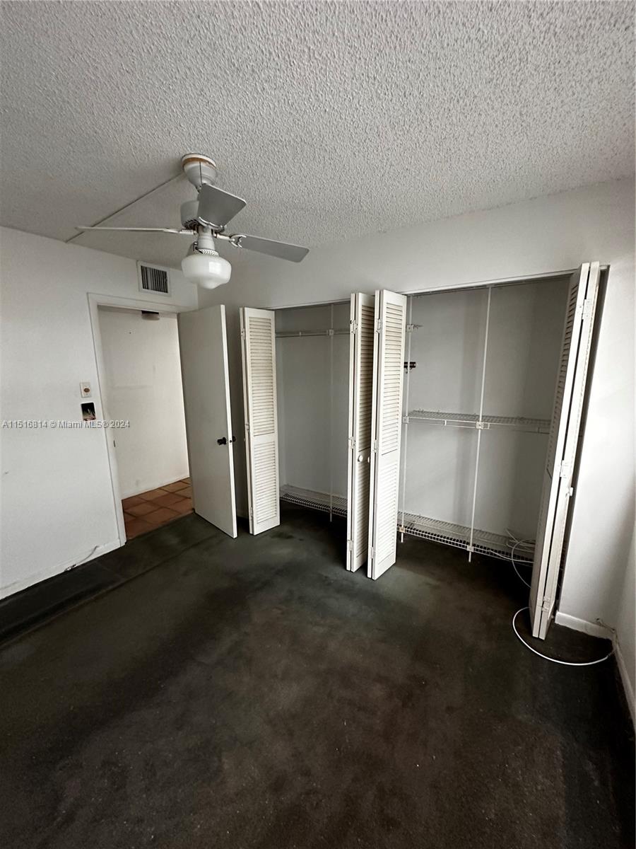 670 Tennis Club Dr # 302