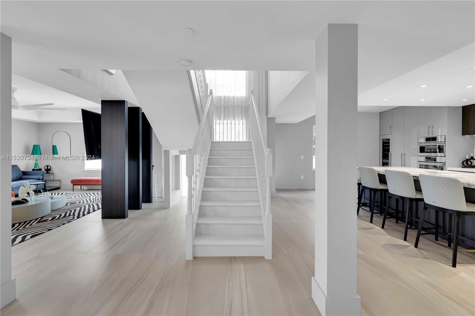 110 Hendricks Isle # 5