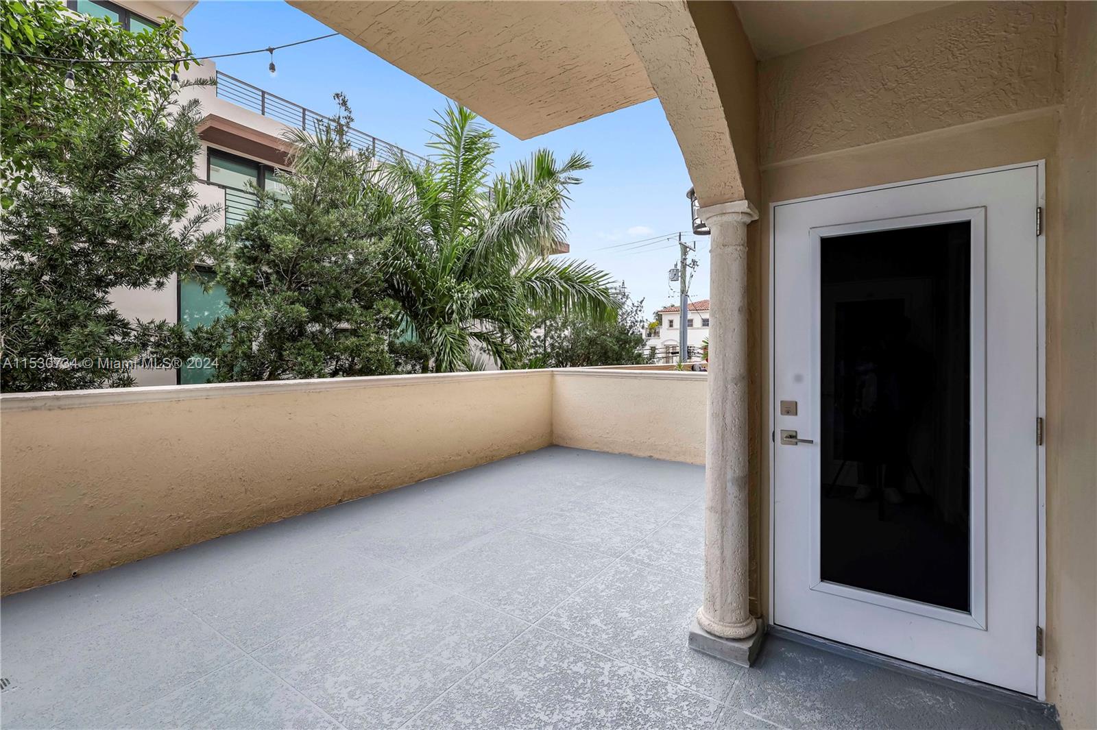 110 Hendricks Isle # 5