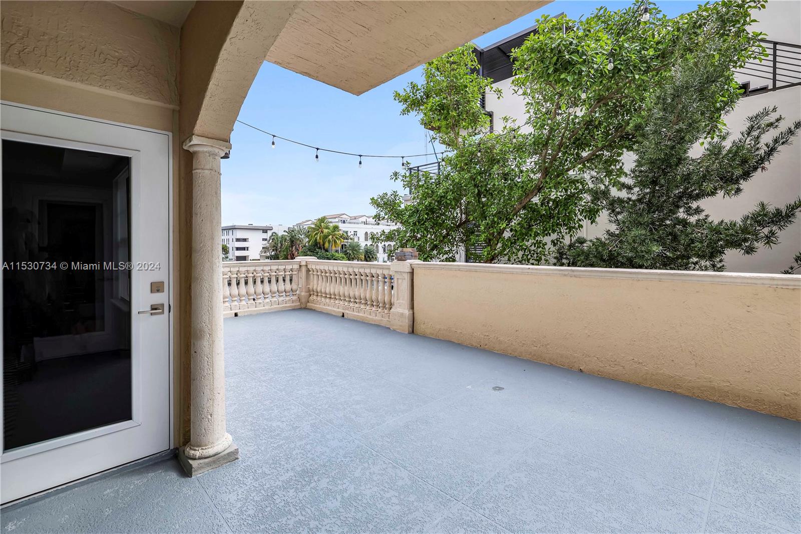 110 Hendricks Isle # 5