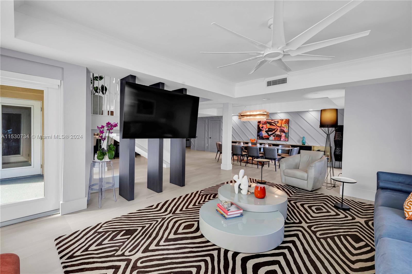 110 Hendricks Isle # 5