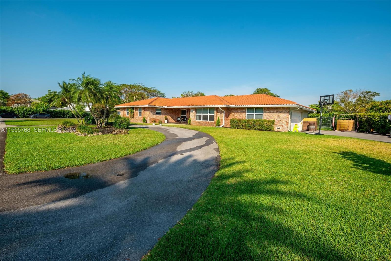 3571 NW 99th Avenue