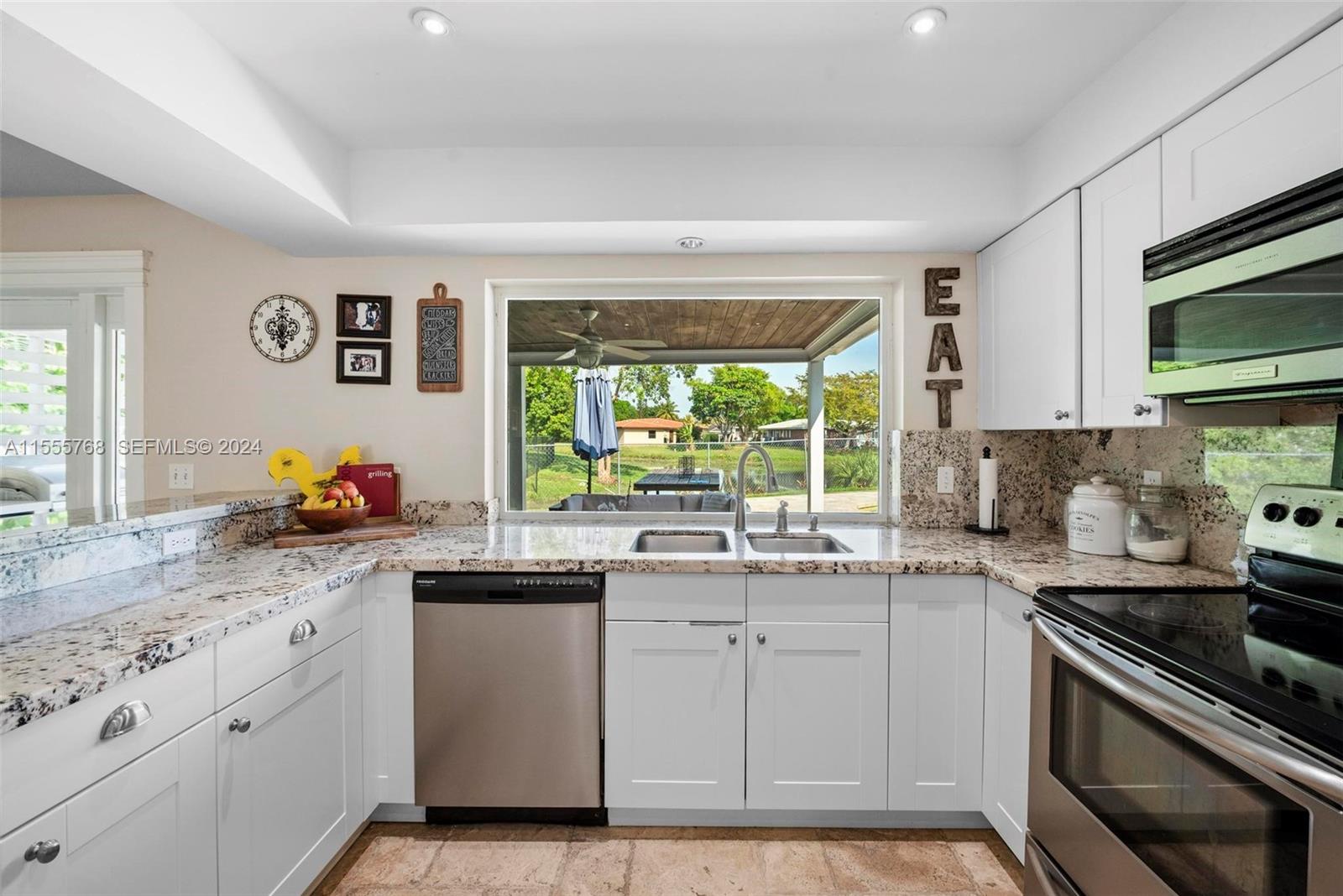 3571 NW 99th Avenue