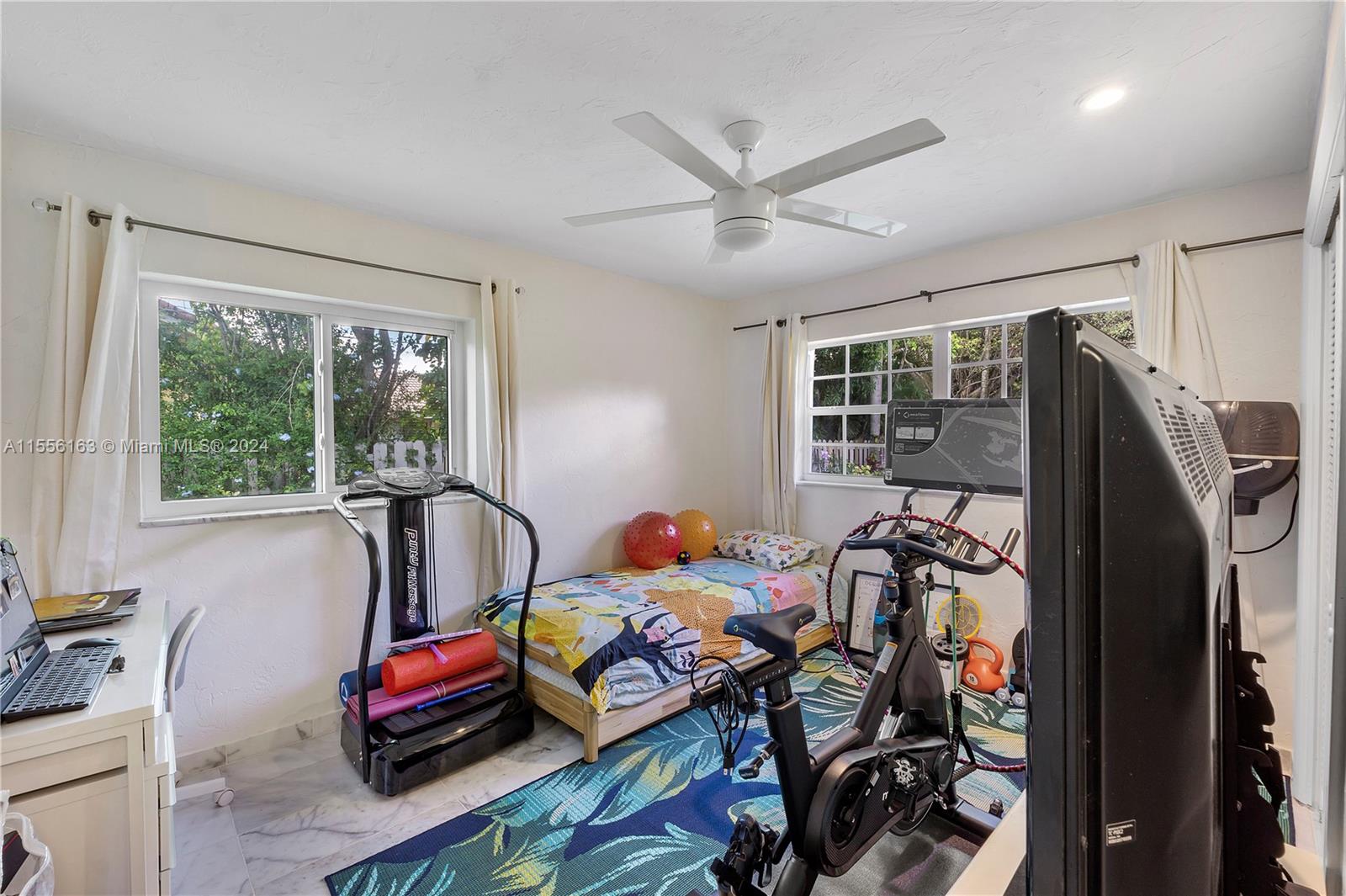 8307 NW 37th St