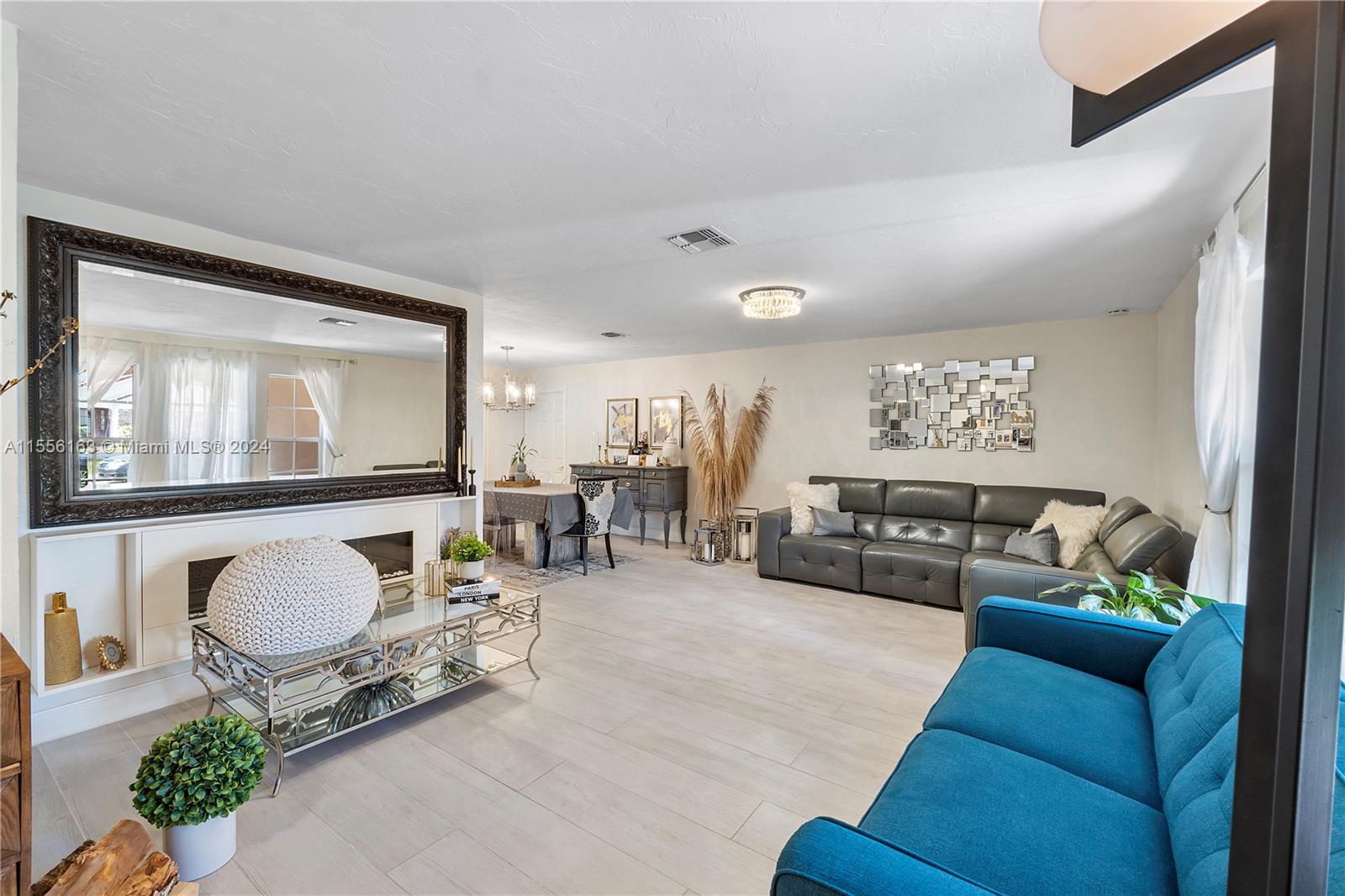 8307 NW 37th St