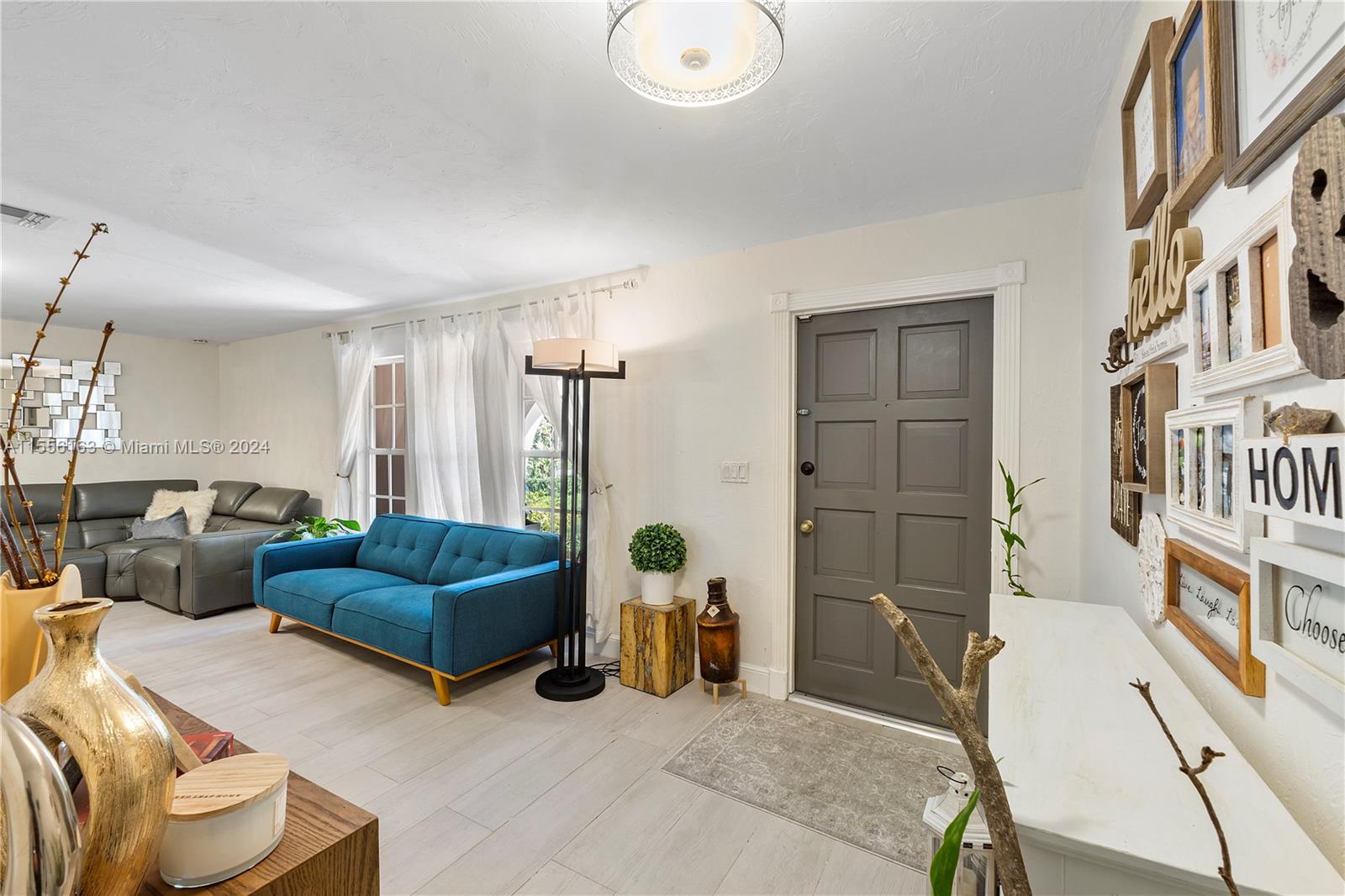 8307 NW 37th St