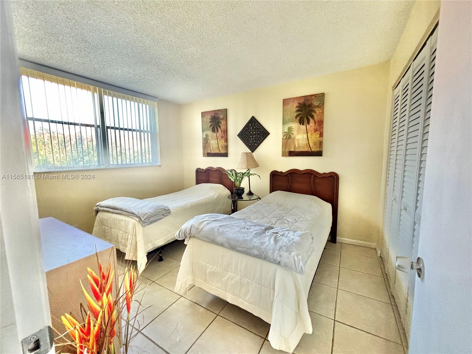 501 E Dania Beach Blvd Unit: 5-2M