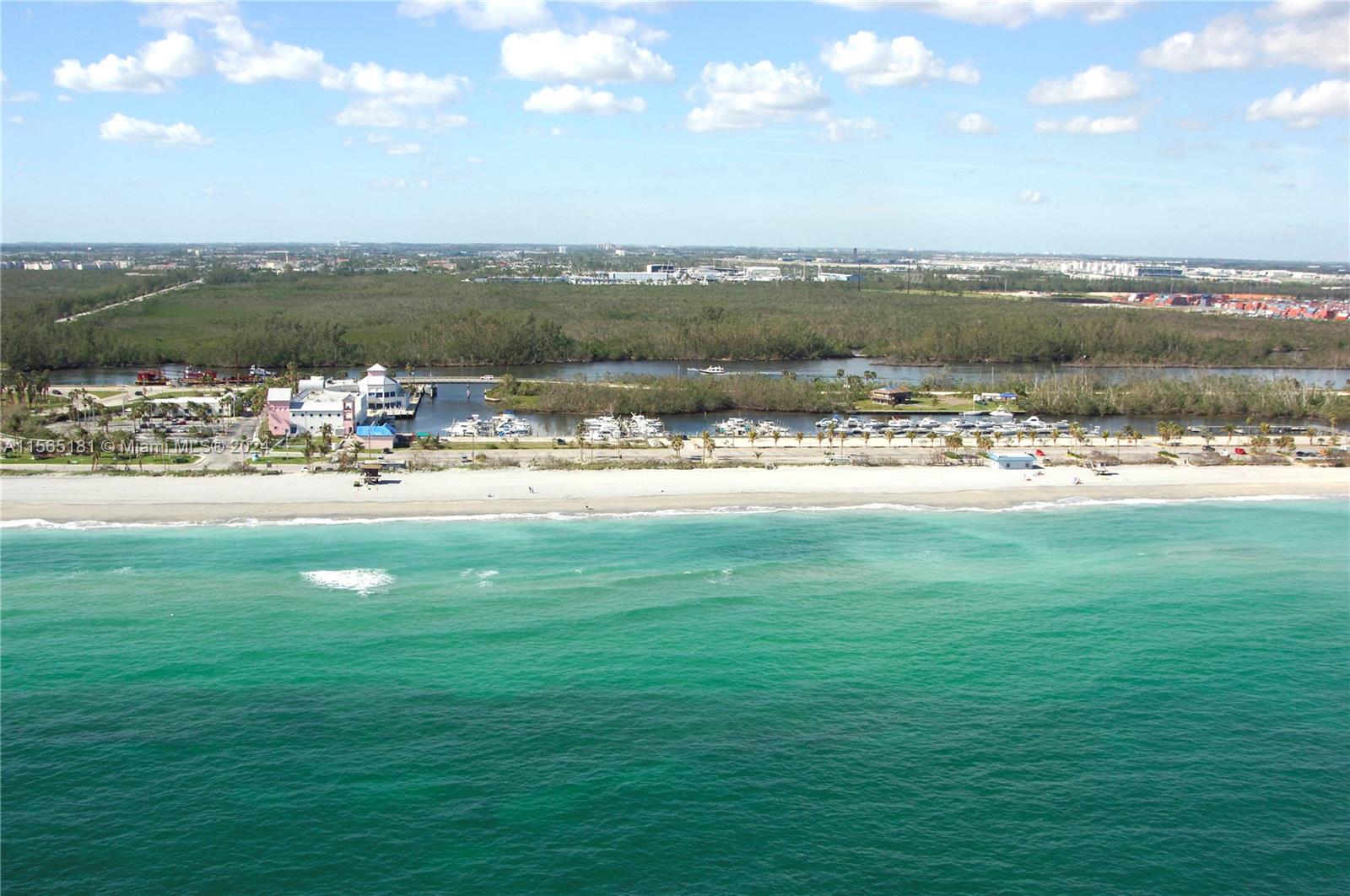 501 E Dania Beach Blvd Unit: 5-2M