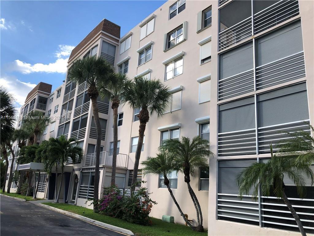 501 E Dania Beach Blvd Unit: 5-2M