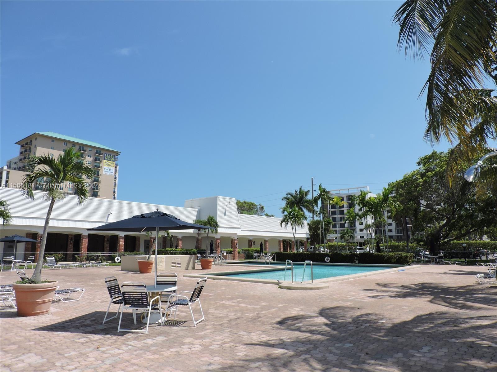 501 E Dania Beach Blvd Unit: 5-2M