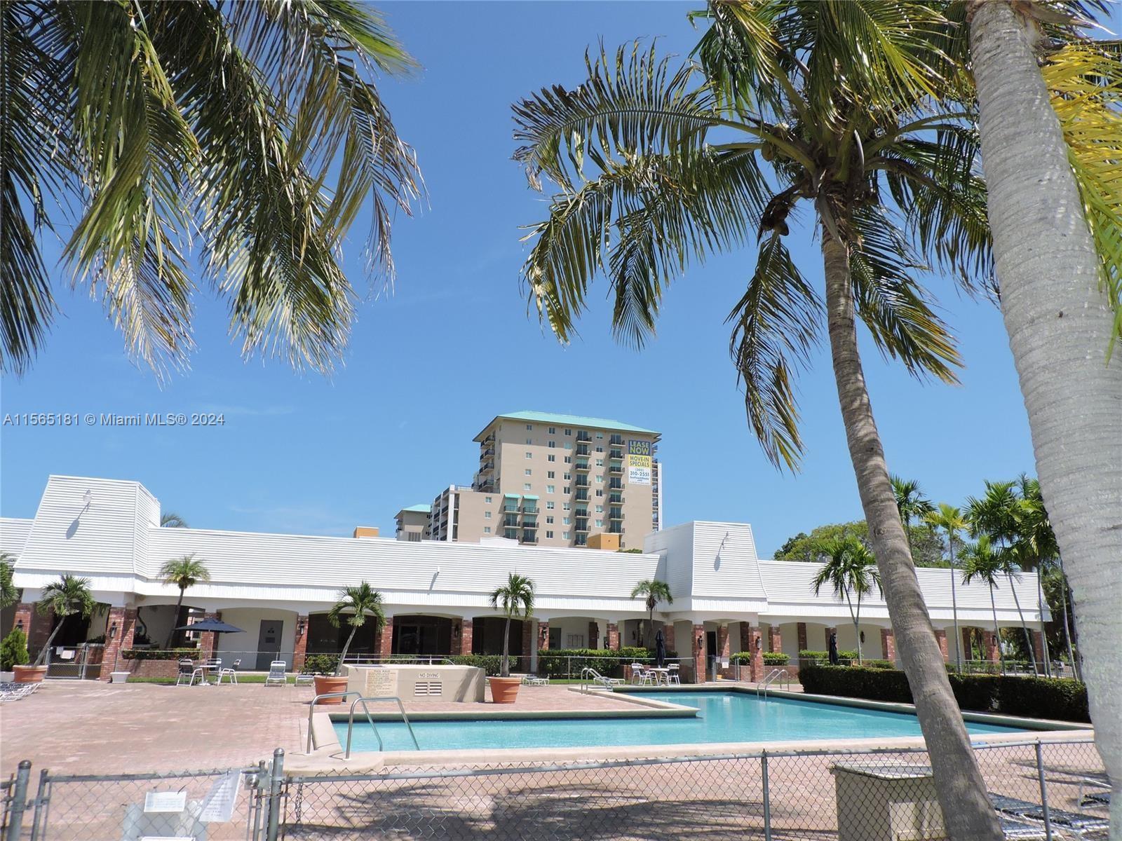 501 E Dania Beach Blvd Unit: 5-2M