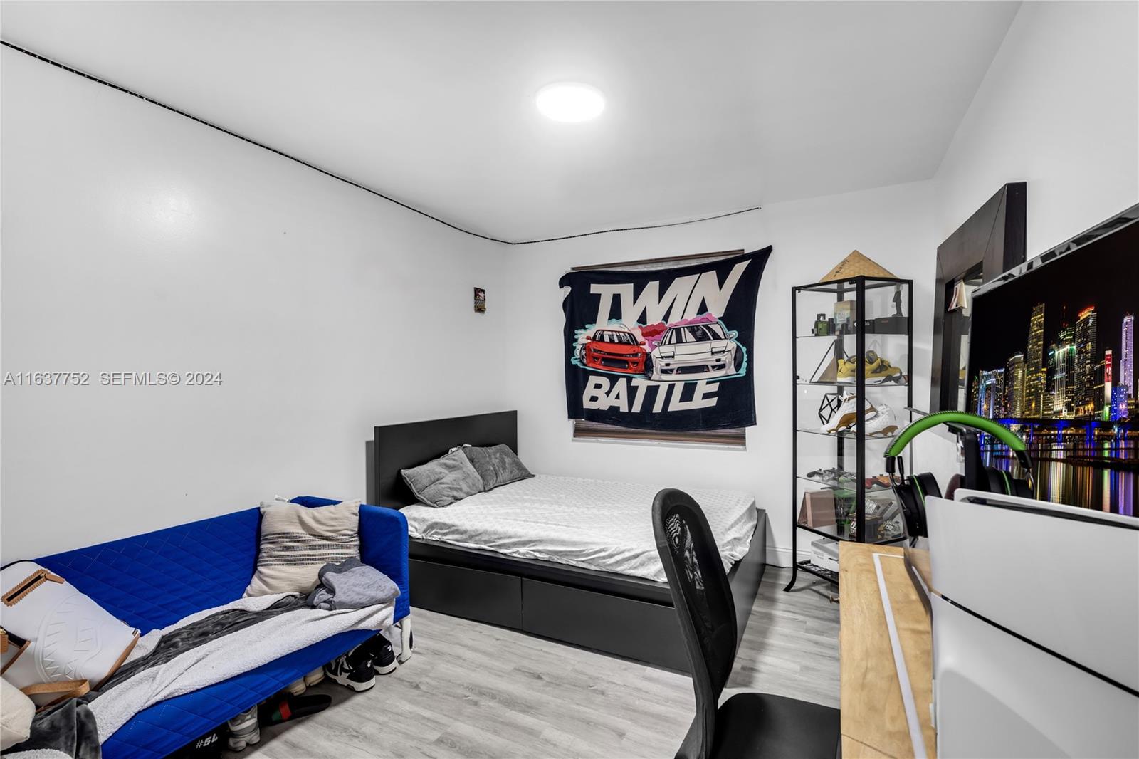 4702 NW 115th Terrace