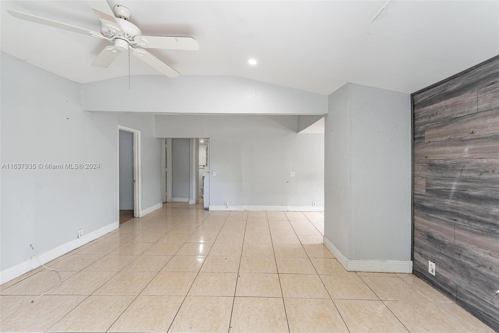 1004 SW 4th Ave