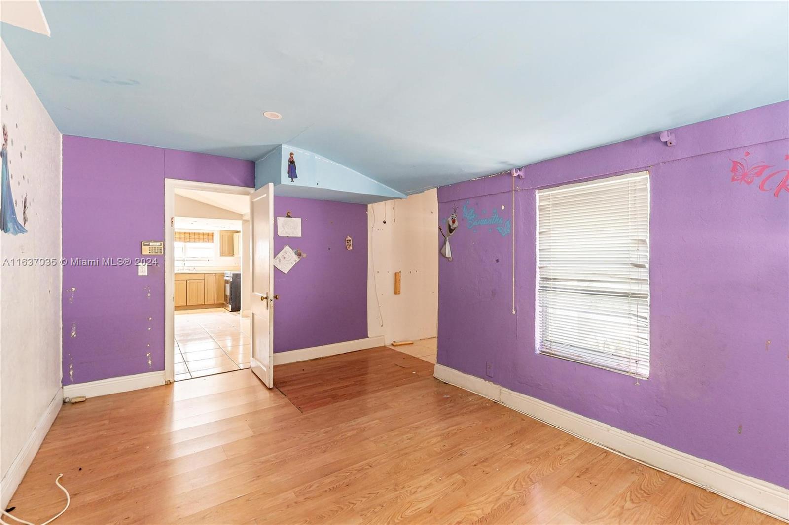 1004 SW 4th Ave