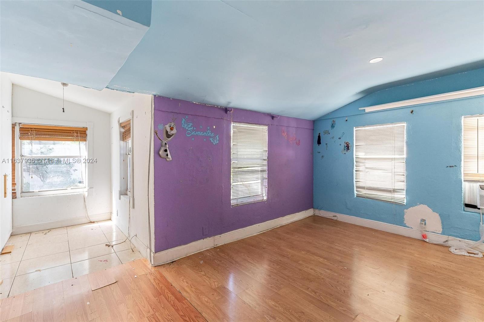 1004 SW 4th Ave