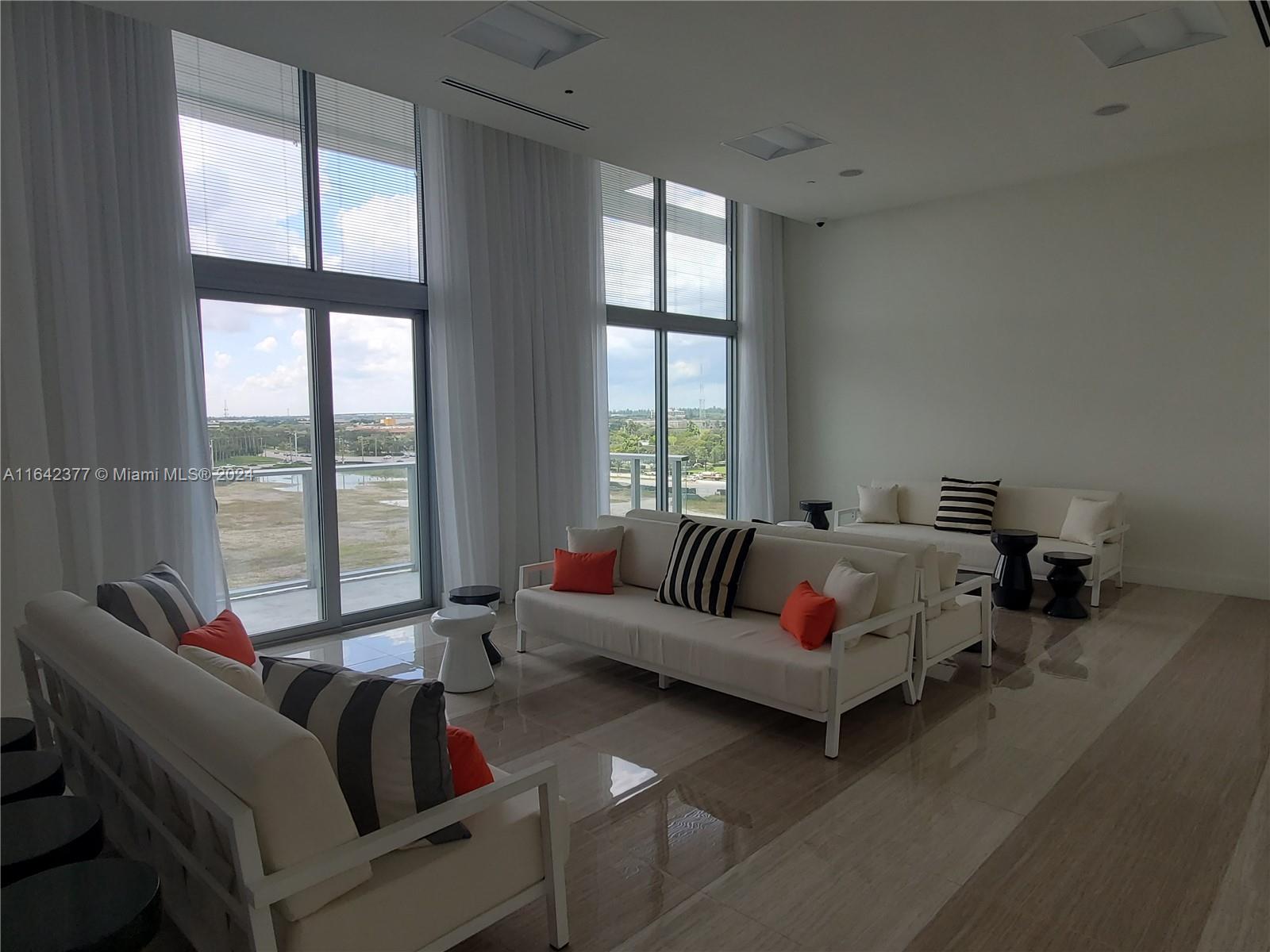 2000 Metropica Way # 2204