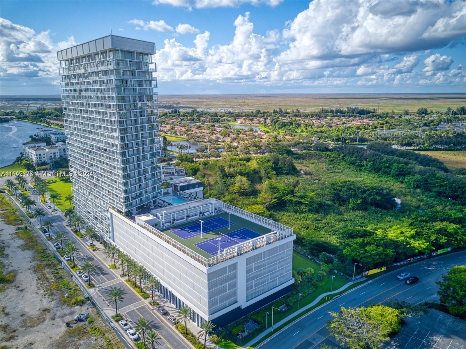 2000 Metropica Way # 2204