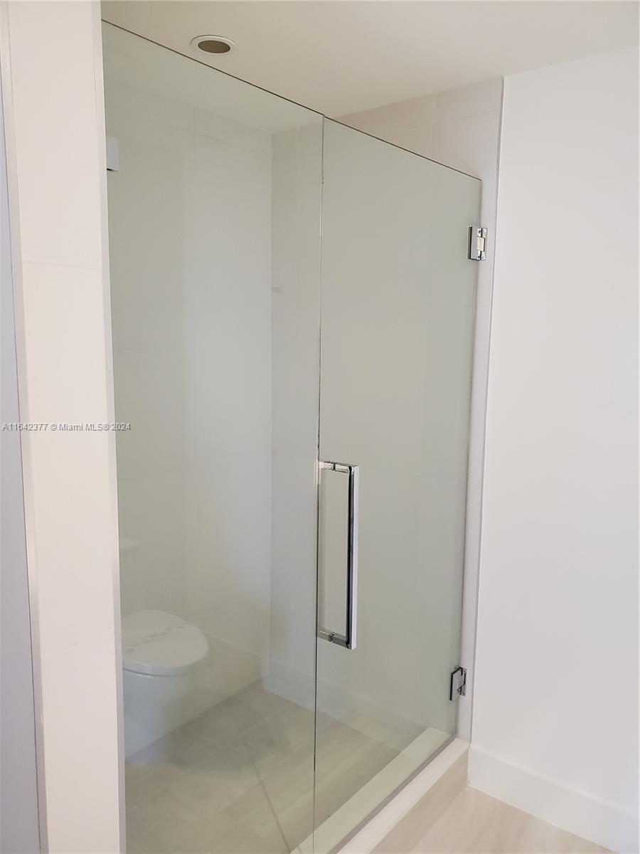 2000 Metropica Way # 2204